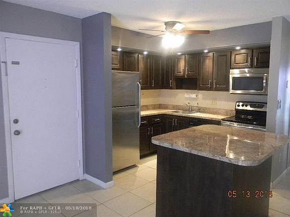 4th image of 9976 N Belfort Cir #106