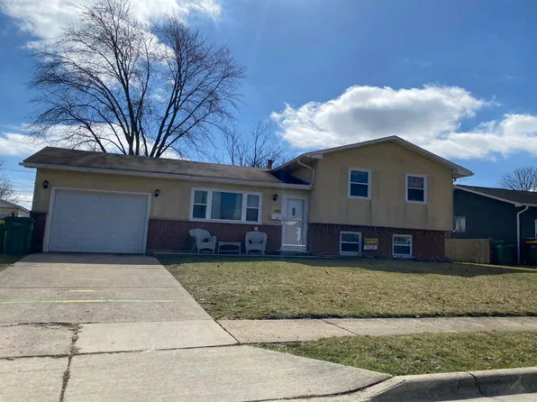 785 Brookdale Dr, West Jefferson, OH 43162