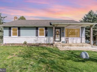 1175 Roth Church Rd, Spring Grove, PA 17362