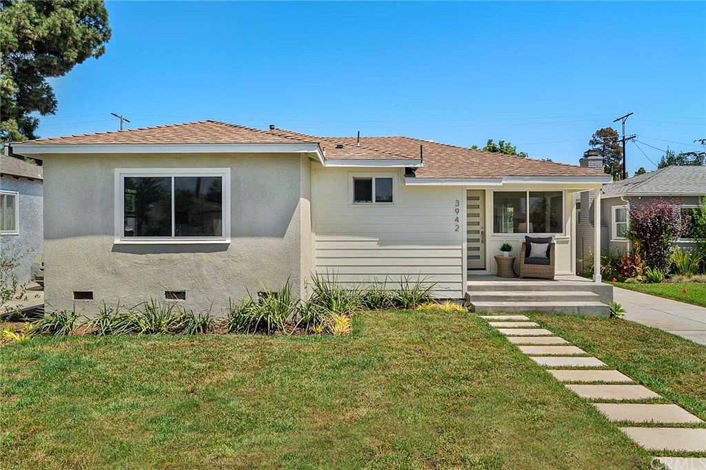 3942 Minerva Ave, Los Angeles, CA 90066 | Zillow