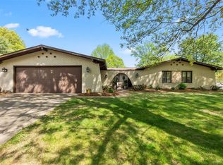 2920 La Mesa Dr, Cape Girardeau, MO 63701