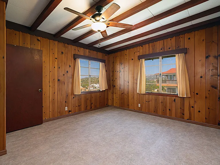 2183 Primrose Ave — Photo 20