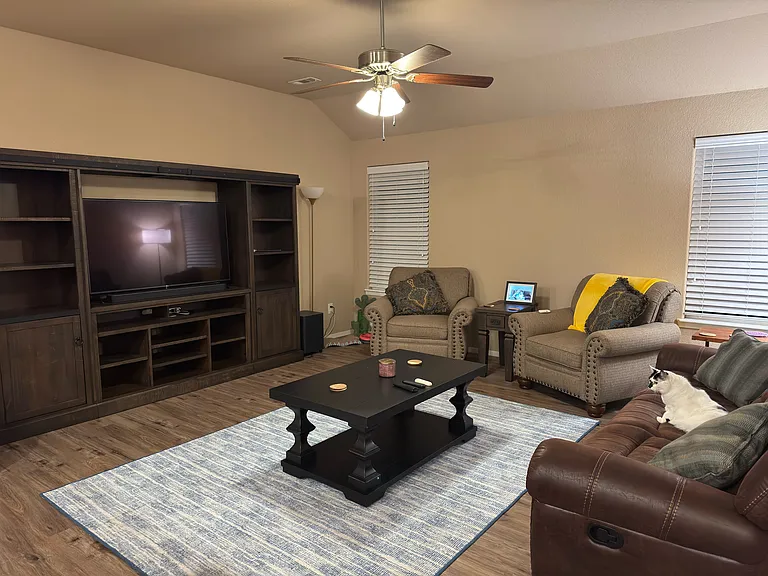 1271 S Springfield Dr — Photo 5