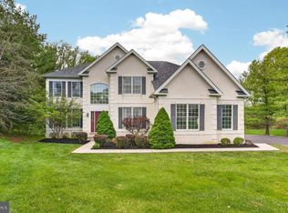 70 Garland Ct, Phoenixville, PA 19460