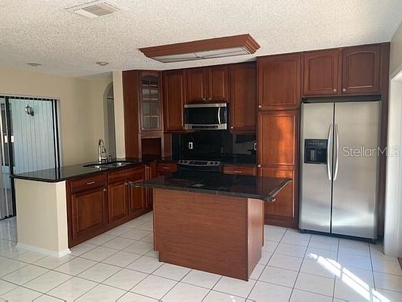 3rd image of 3215 S Saint Lucie Dr