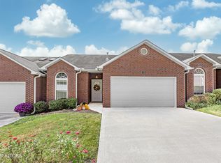 1228 Harbin Ridge Ln, Knoxville, TN 37909