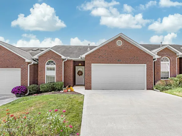 1228 Harbin Ridge Ln, Knoxville, TN 37909