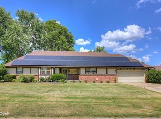 1911 E 35th St, Joplin, MO 64804