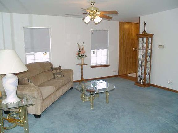 2nd image of 3201 Andover Dr