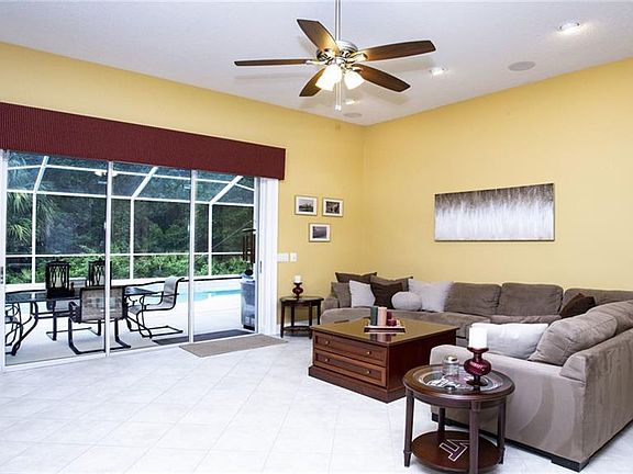 5th image of 19159 Meadow Pine Dr