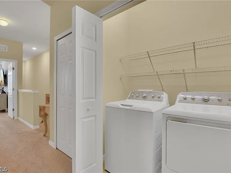 10281 Via Colomba Cir — Photo 19
