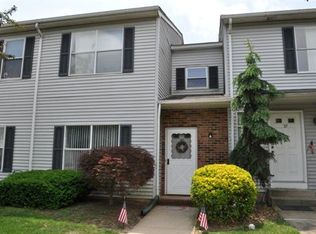 30 Deerfield Ln, Jamesburg, NJ 08831