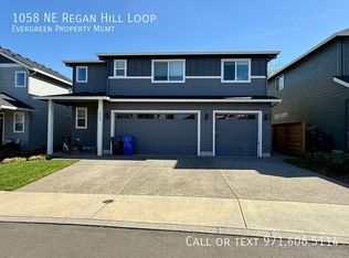 1058 NE Regan Hill Loop, Estacada, OR 97023