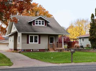 404 N 4th St, Eldridge, IA