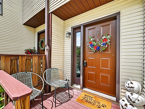 2nd image of 6 Linda Court