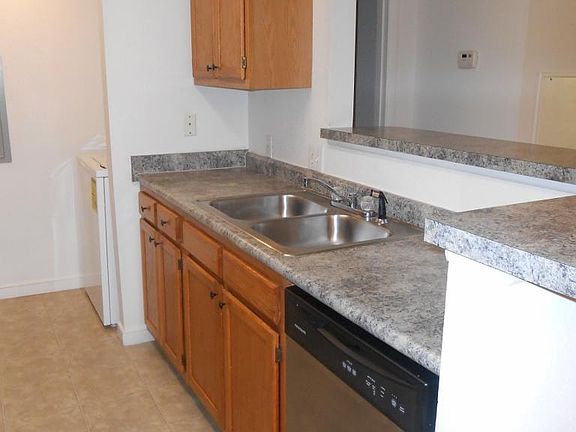 2nd image of 3203 St Martins Trl APT 1008