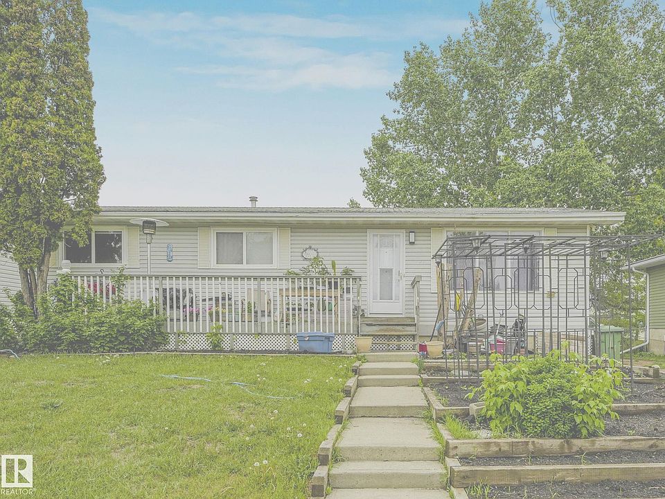 1st image of 4902 52nd Ave