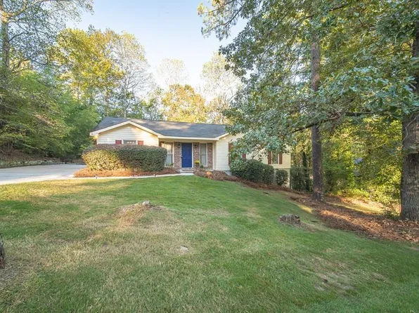 7841 Edgewater Dr, Columbus, GA 31904