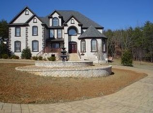1703 Townsend Forest Ln, Browns Summit, NC 27214