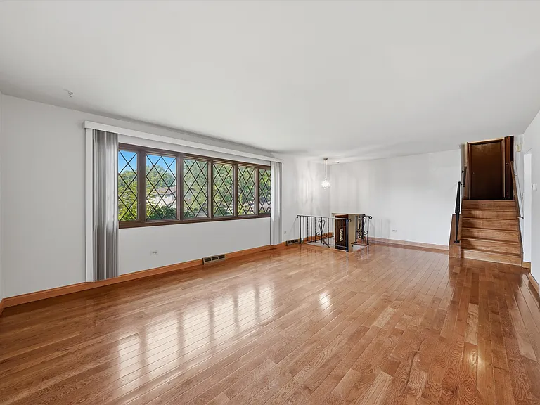 4050 Violet Ln — Photo 21