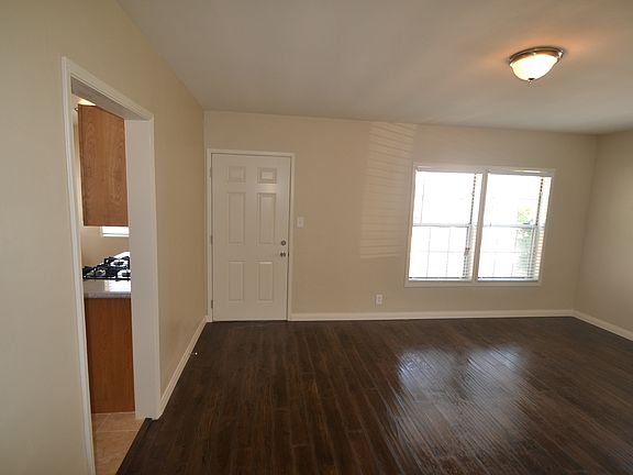2nd image of 11242 Pine Ave