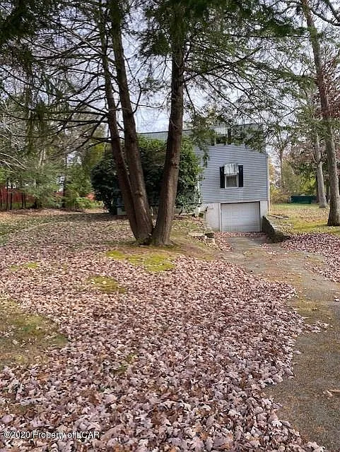 501 Woodland Rd photo 1