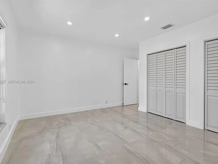 607 Layne Blvd — Photo 24
