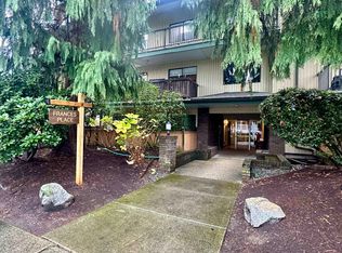 1622 Frances St #206, Vancouver, BC V5L1Z4