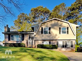 8479 Taylor Rd, Riverdale, GA 30274