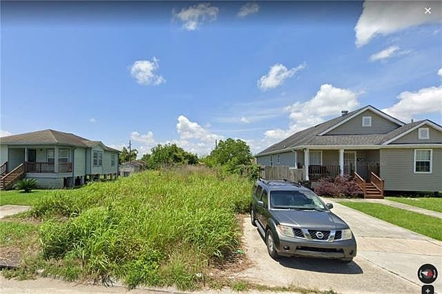 1st image of 4750 Wilson Ave