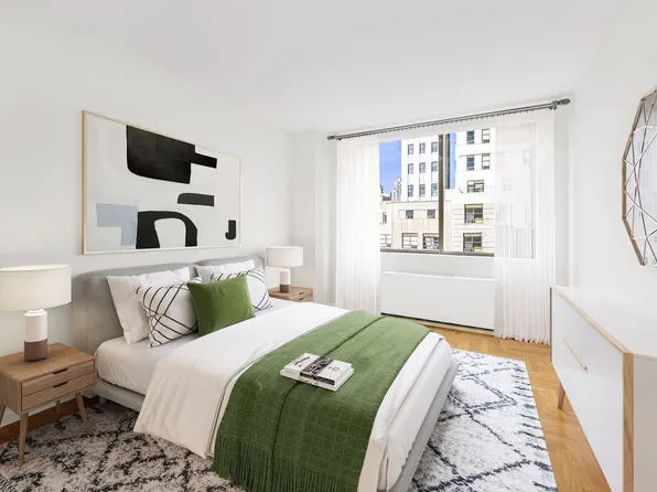 350 West 50th Street image 4 of 7