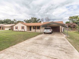 225 Sentry Oaks Dr, Warner Robins, GA 31093