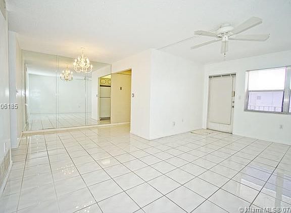 5th image of 1720 Jefferson St APT 602