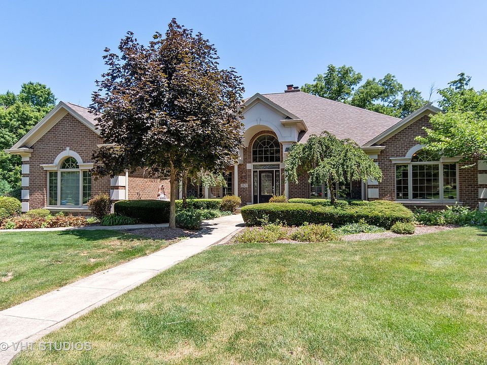 1st image of 3525 Majestic Oaks Dr