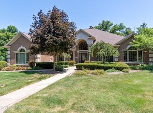 3525 Majestic Oaks Dr, St Charles, IL