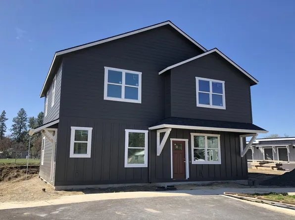 52 Potlatch Loop, Priest River, ID 83856