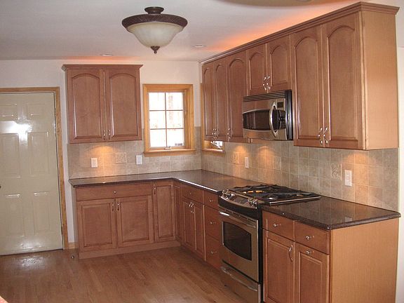 2nd image of 129 Stella Dr