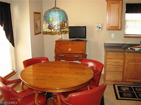 3rd image of 3496 River Rock Dr