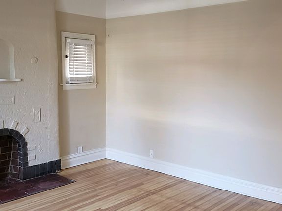 4th image of 1361 N York St #2