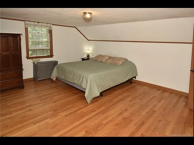 499 N Eagleville Rd — Photo 13