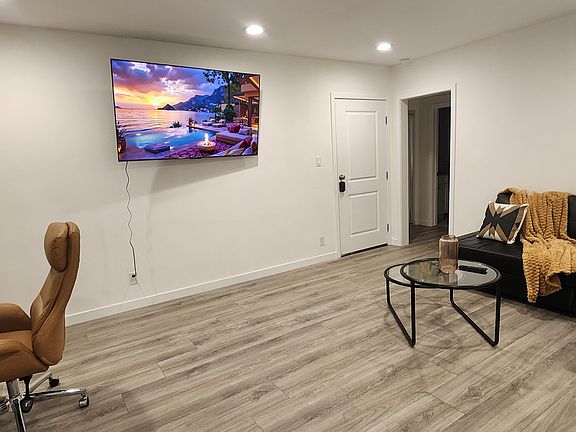 3rd image of 17956 Schoenborn St #5