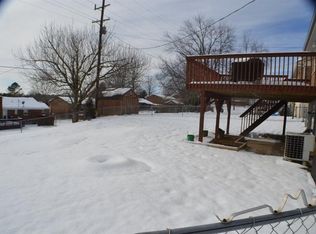 8457 Village Dr, Florence, KY 41042