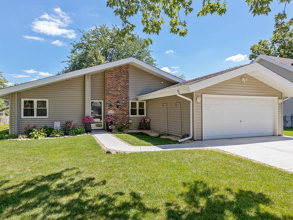 1st image of 5811 Chatsworth Ct