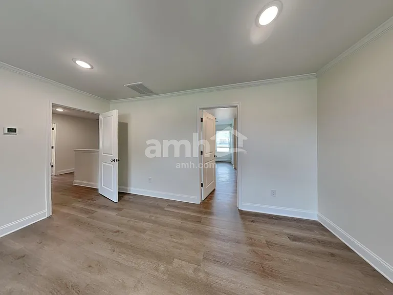 3536 Lincoln Heights Ln — Photo 10