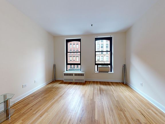 2nd image of 1 Astor Pl APT 3S