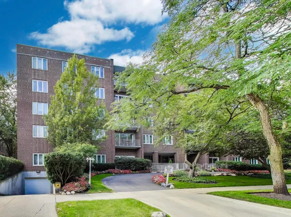 1500 Oak Ave APT 4B, Evanston, IL 60201