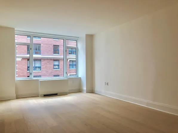 210 Warren St, New York, NY