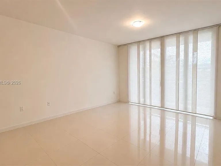 7825 NW 107th Ave #218 — Photo 2