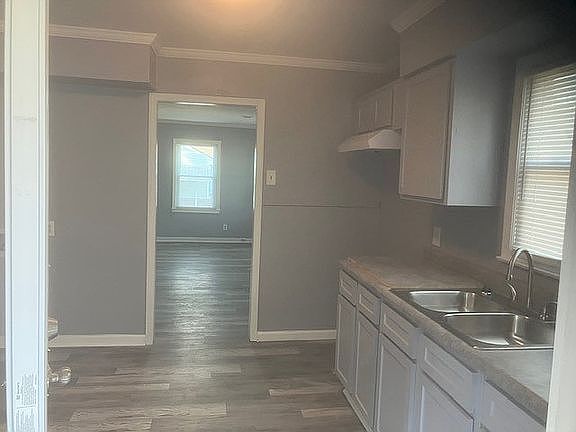 3rd image of 4753 Berta Rd