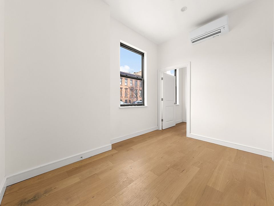 1st image of 1147 Bedford Ave #1R